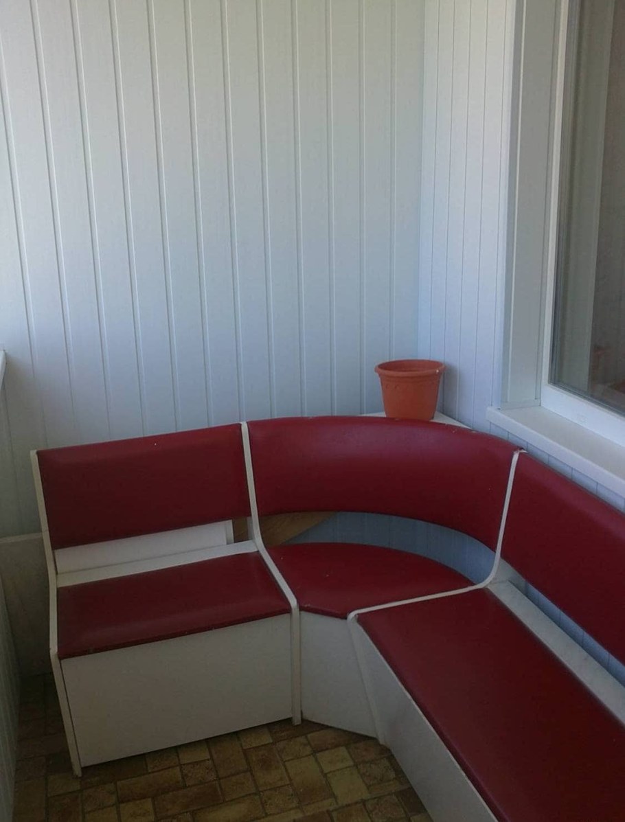 Диванчик на балкон