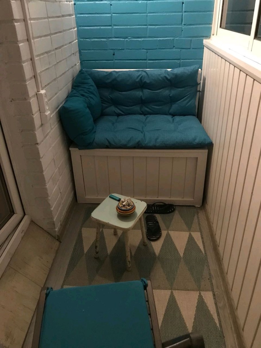 Тумба диван на балкон