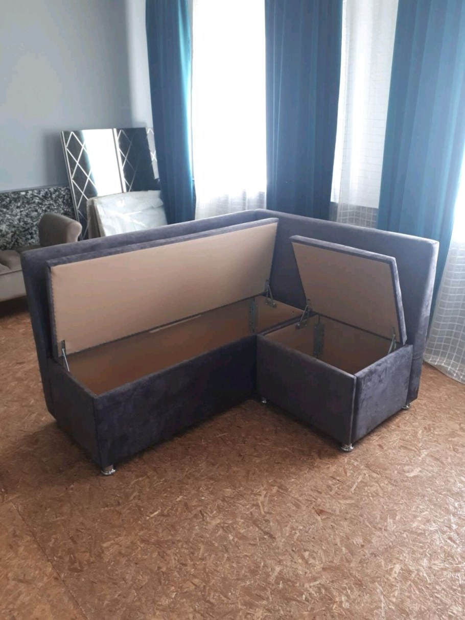 Скамья-сундук для кухни