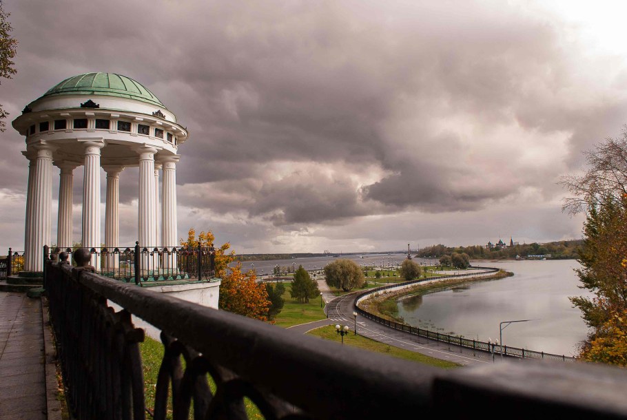 Волжская набережная Ярославль