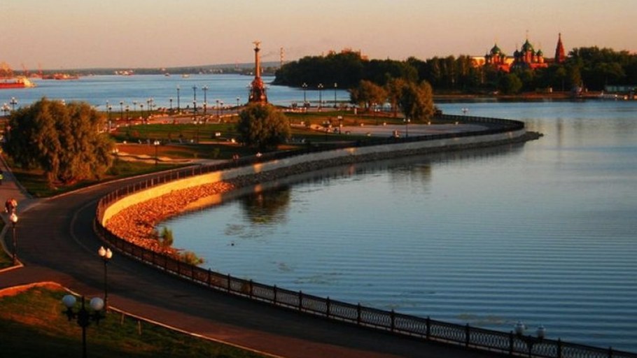 Волжская набережная Ярославль