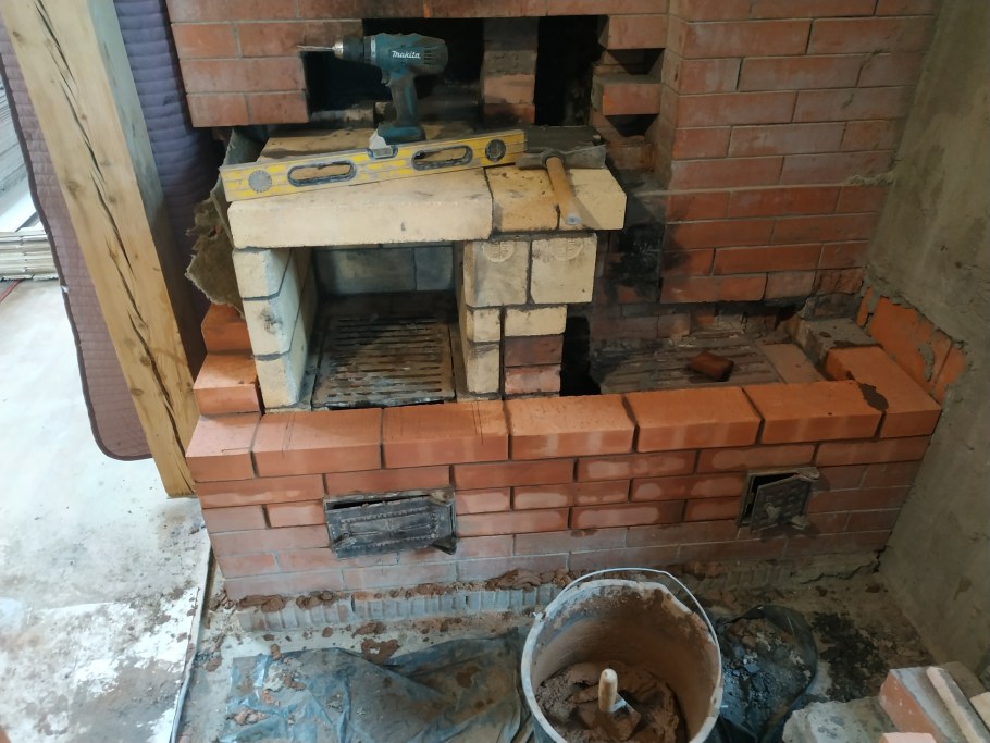 Топка печки из кирпича