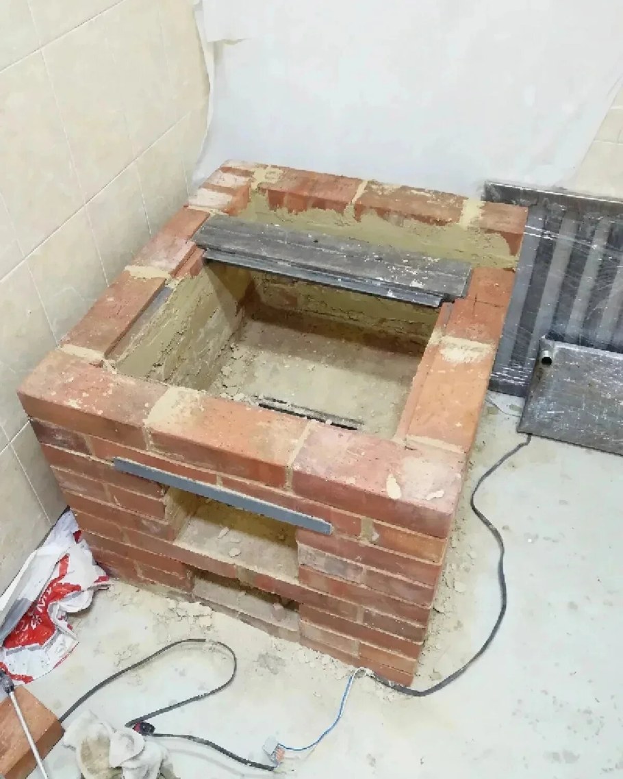 Обложить железную печь кирпичом