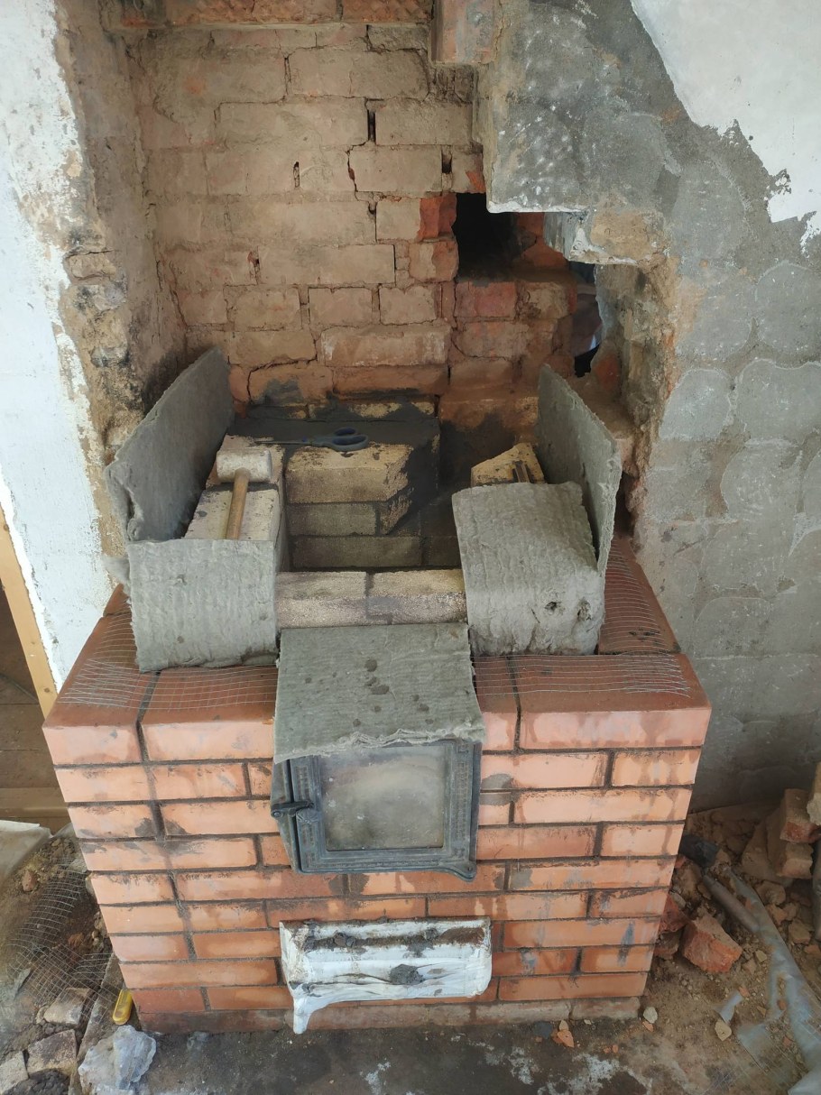 Отремонтировать печь из кирпича