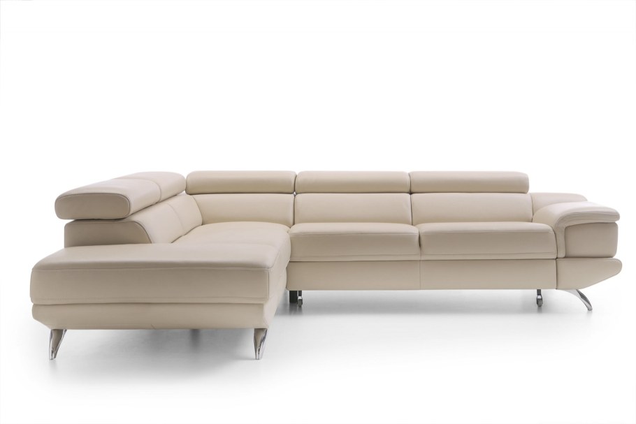 Диван угловой бежевый на ножках