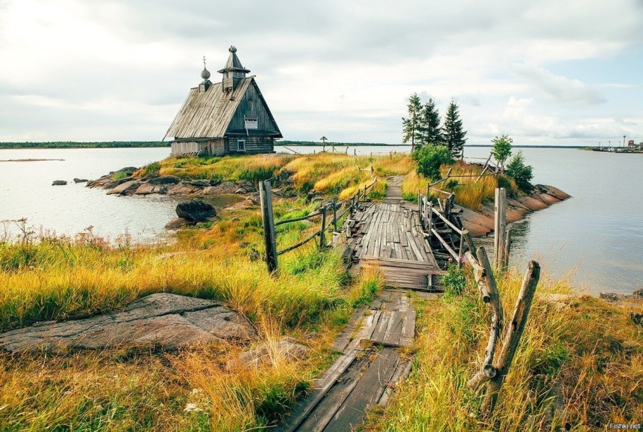Посёлок Рабочеостровск Карелия