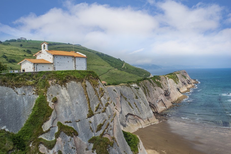 Онежское озеро Кижи