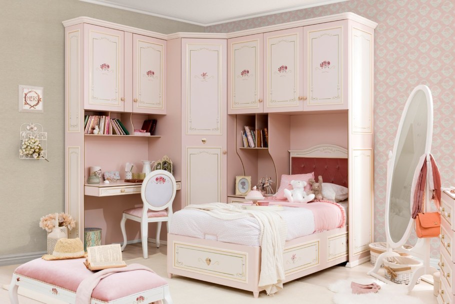 Детская для девочки с розовой мебелью Чилек