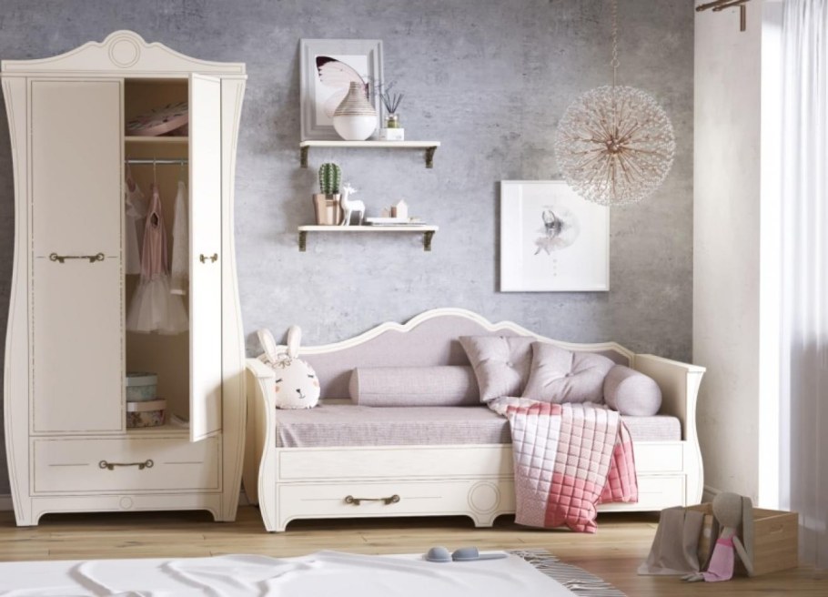 Мебель клюква Миа София