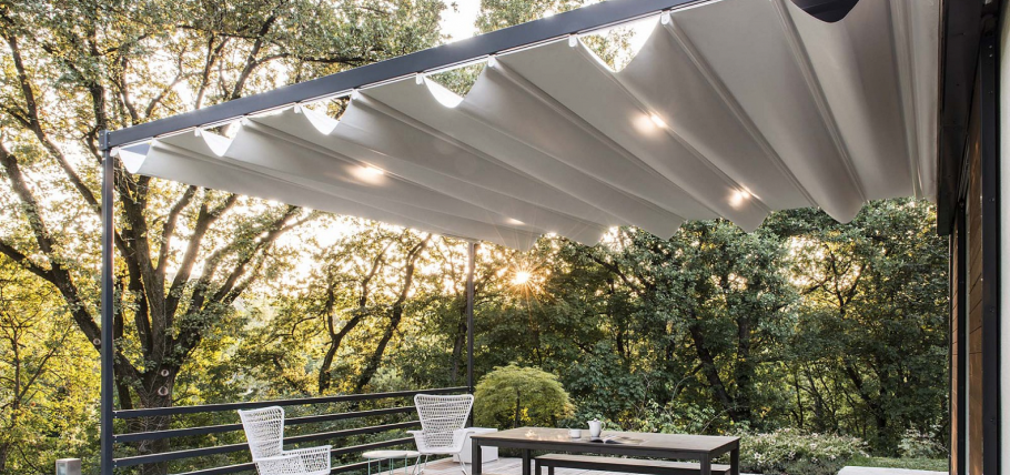 Навес-маркиза системы Veranda 2300*3660