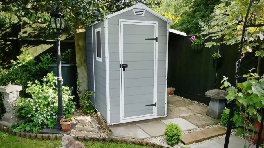 Туалет с душем для дачи