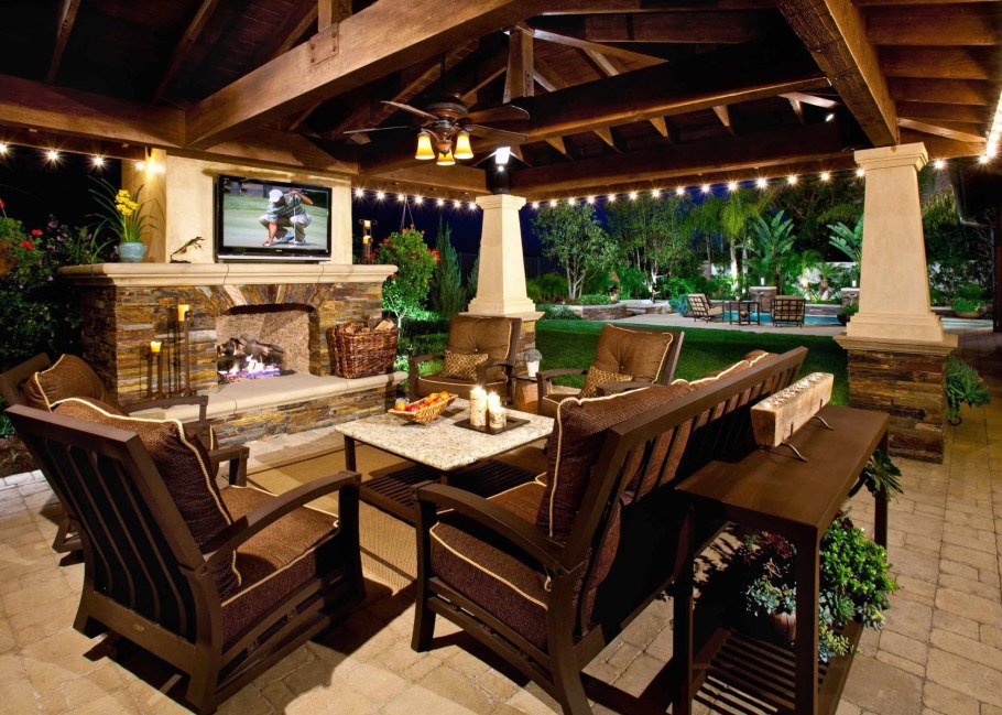 Интерьер беседки