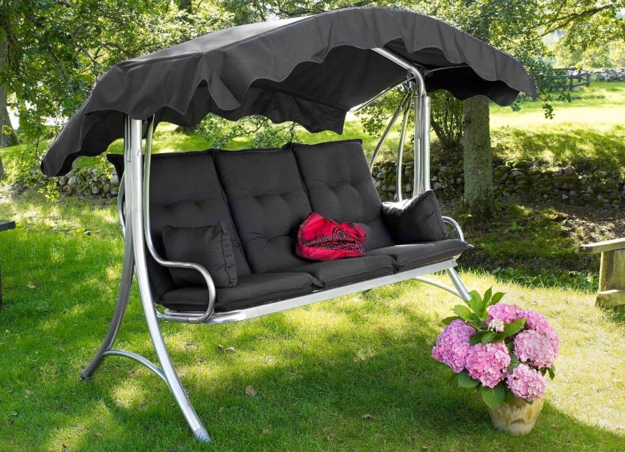 Красивые качели для сада