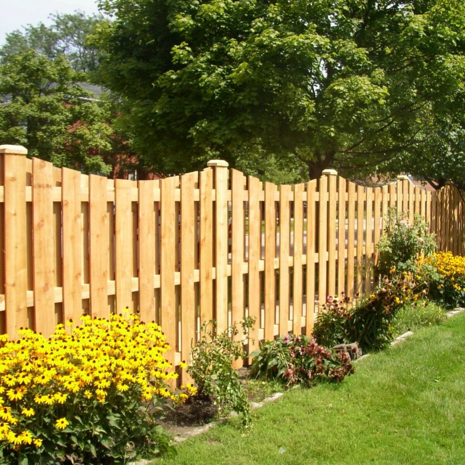 Деревянный забор