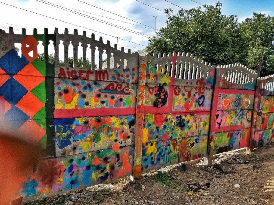 Красивый дачный забор