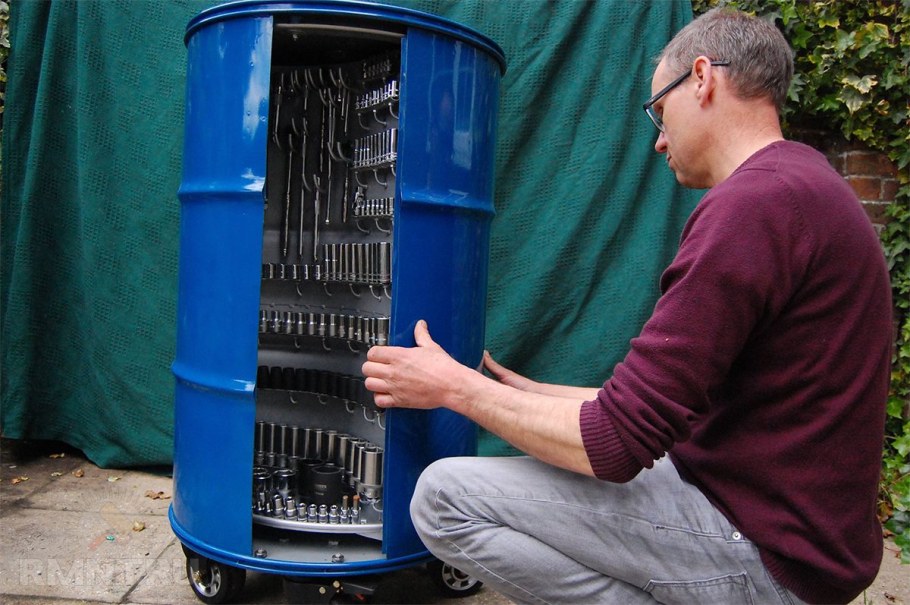 Мебель из бочек металлических