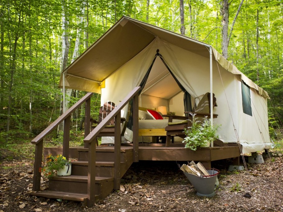 Дом шалаш глэмпинг