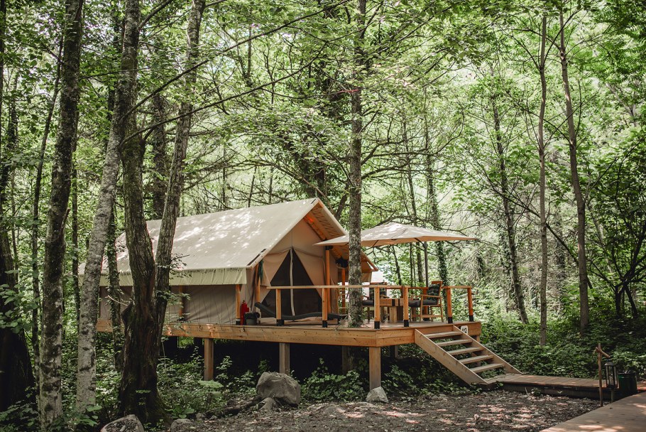 Лес Чвижепсе глэмпинг