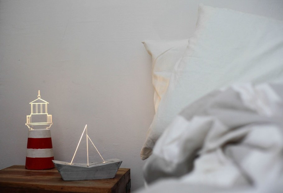 Бетонный Маяк скульптура