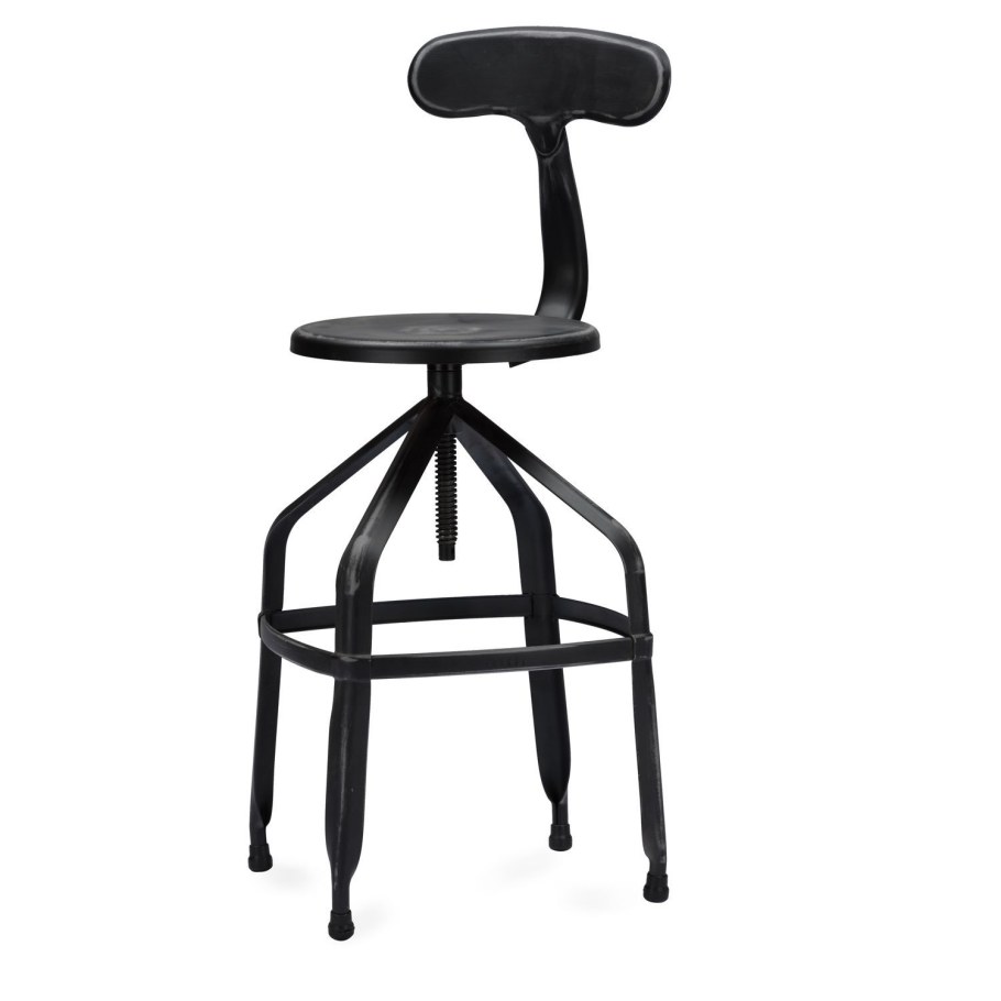 Стул на металлическом каркасе