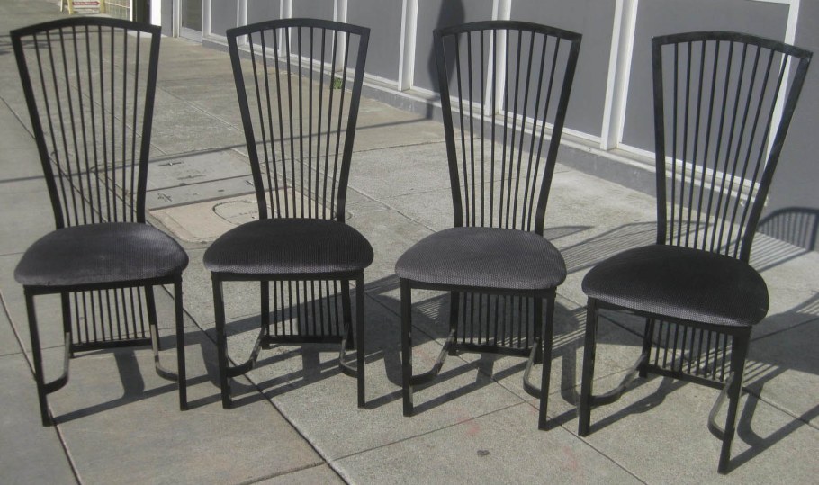 Старый стул