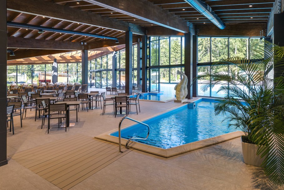 Австрия бассейн под открытым