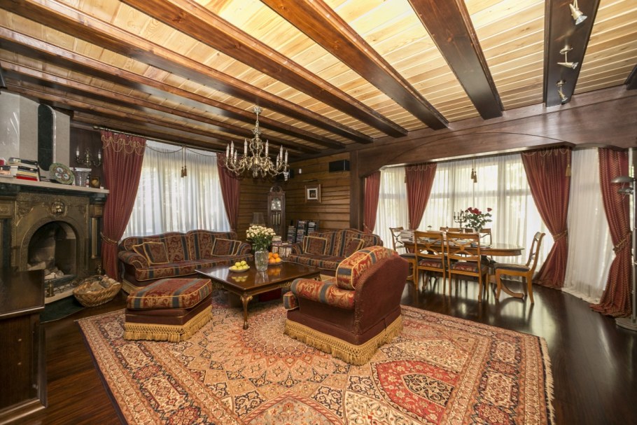 Дом Никиты Михалкова на Николиной горе фото