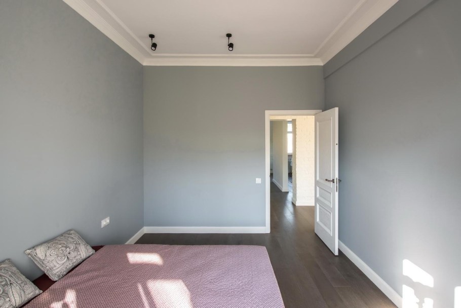 Натяжной потолок в сталинке