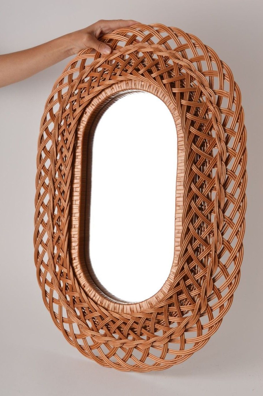 Декор зеркала джутом