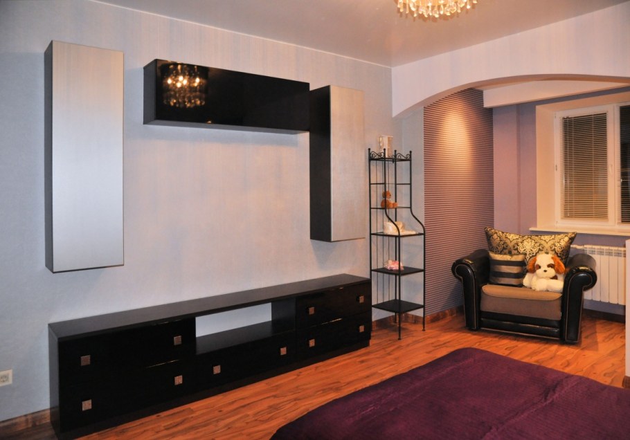 Стенка в однокомнатную квартиру