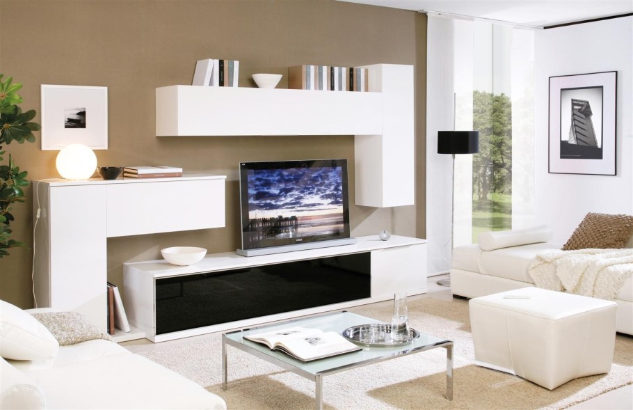 Современная горка гостиная в светлых тонах