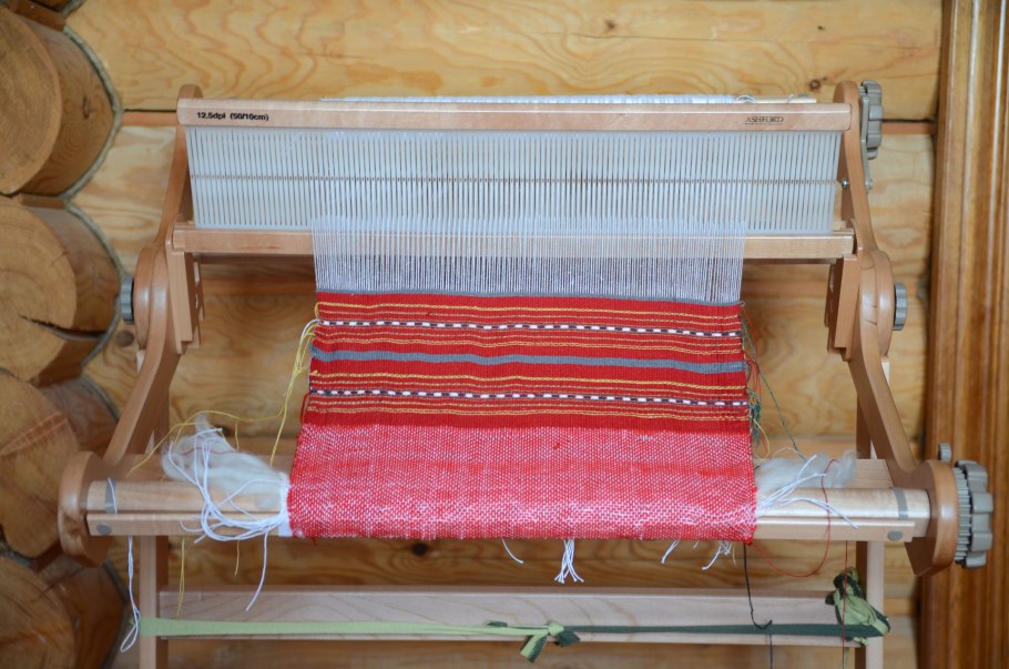 Переборное ручное Ткачество