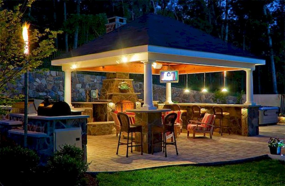 Беседка с фонариками