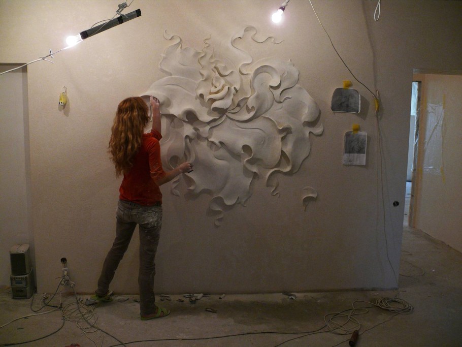 Объемная живопись на стене