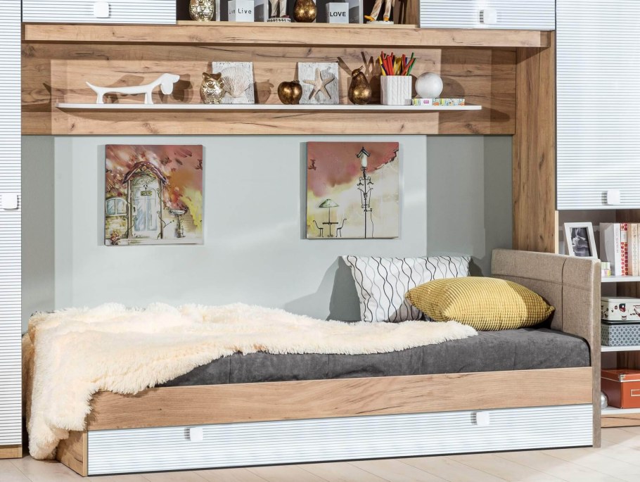 Шкаф трехстворчатый Модекс-2