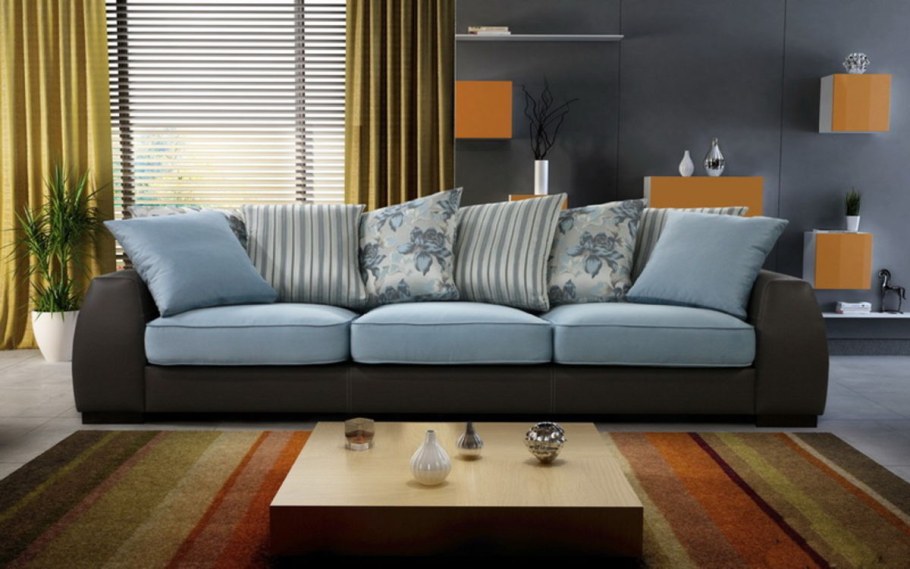 Диван бирюзового цвета