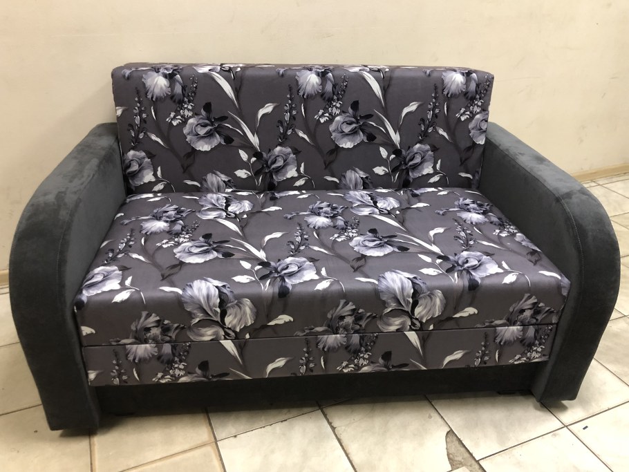 Диван-Чебурашка арт 408