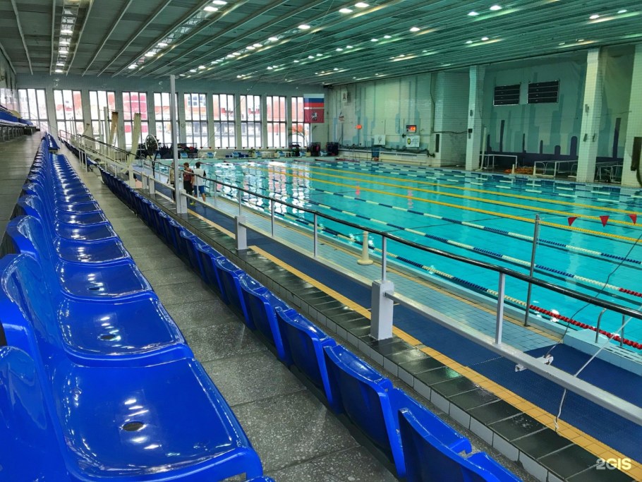 Бассейн Чайка в Москве