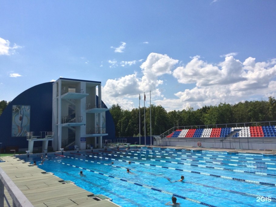 Понтонные бассейны в парке «Фили»