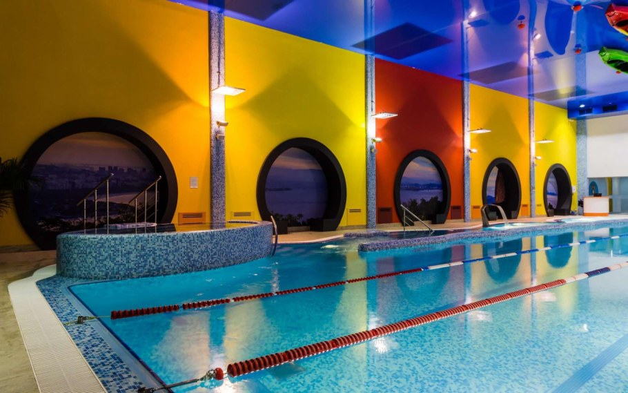 Открытый бассейн