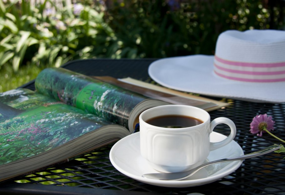 Утро дача кофе