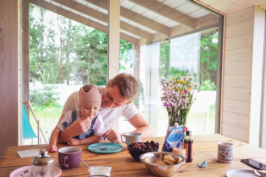 Солнечное утро на даче