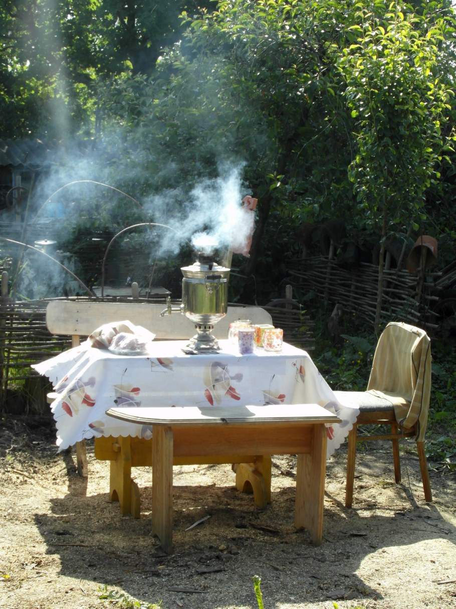 Чаепитие на даче