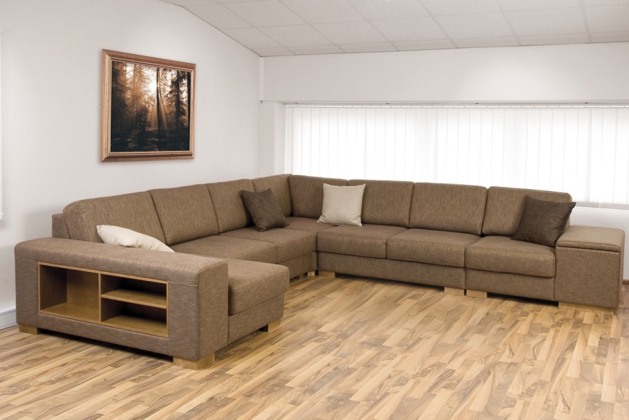 Диван угловой в гостиную с полкой