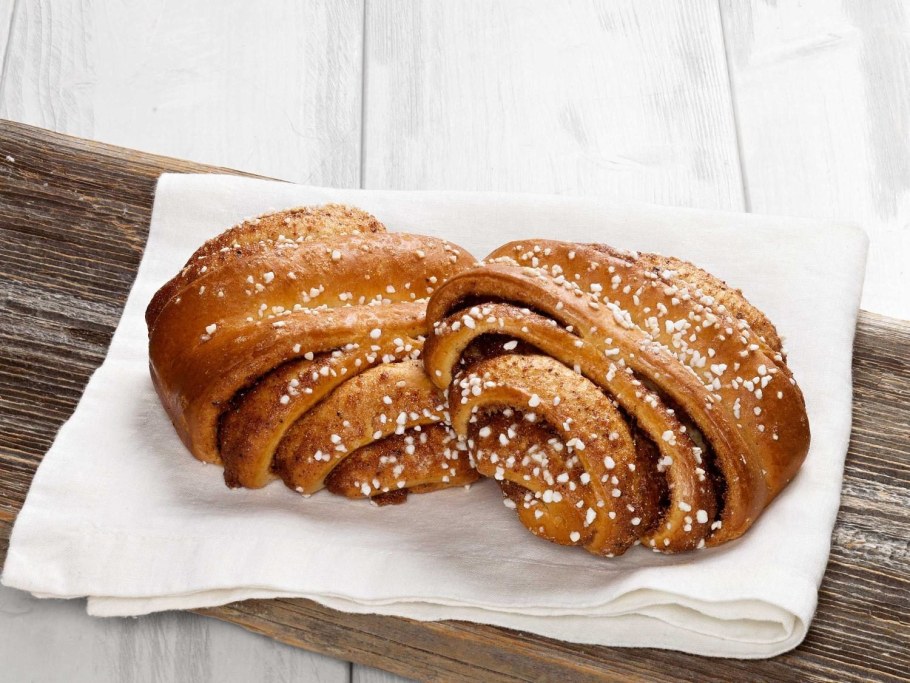 Булочки с корицей «корвапуусти»