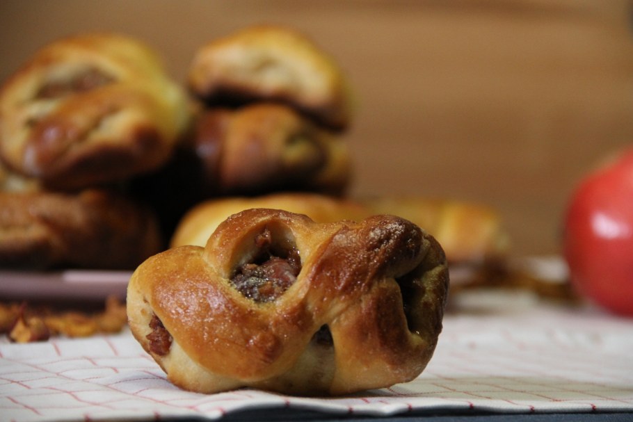 Булочки с начинкой