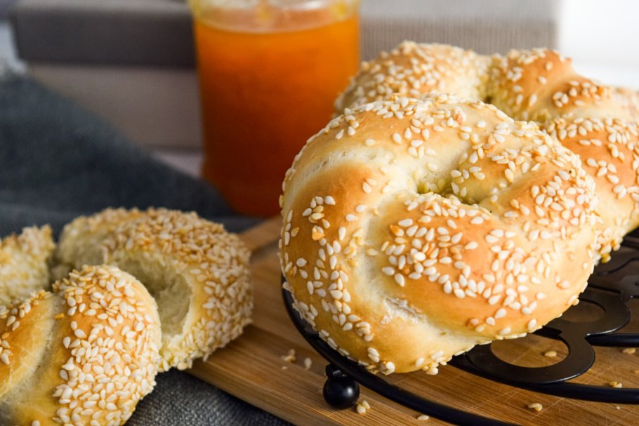 Ачма турецкие булочки с кунжутом