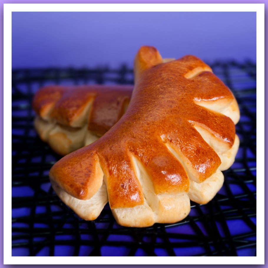 Булочка гребешок