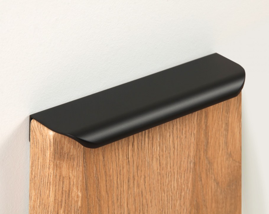 Мебельная ручка Monte rt110bl