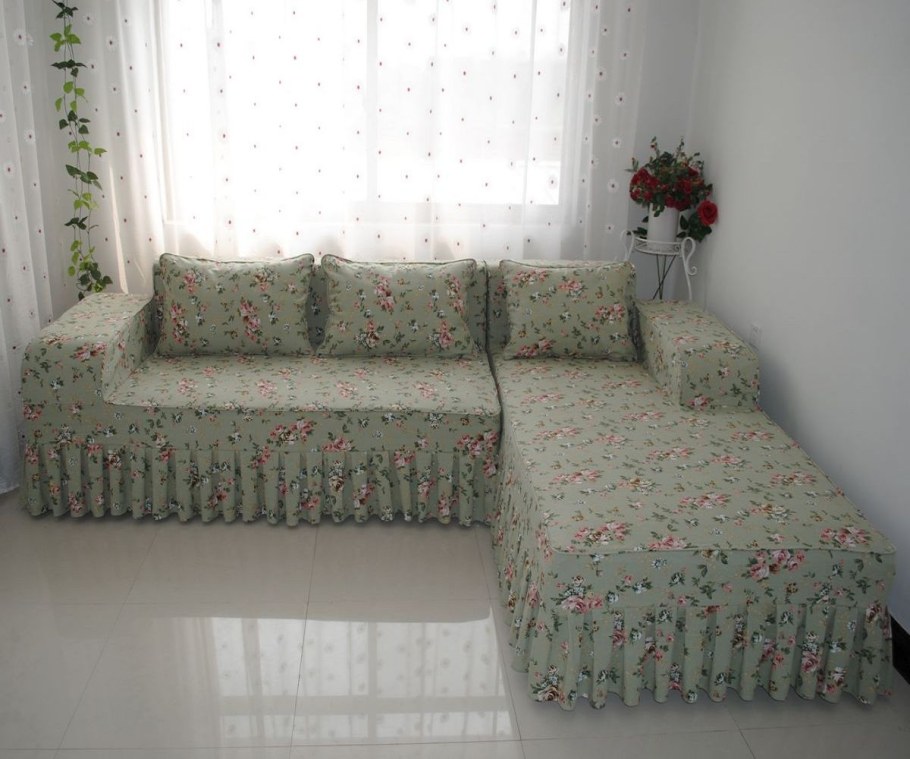 Пошив Накидок на угловой диван